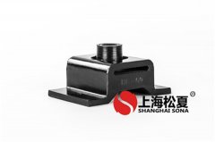 我們?cè)趺礃友b置橡膠減震器？